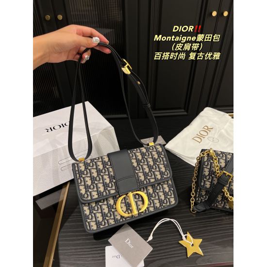 2023.10.07 Leather shoulder strap P230 folding box ⚠ The size of the 25.14 Dior Montaigne Montaigne bag features a square design, with a retro texture of navy blue flowers as Dior's classic color. Paired with any style of clothing, it is stress-free and s