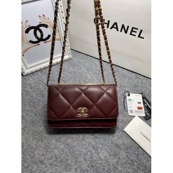 P560 Chane WOC model large square imported sheepskin lock buckle chain bag with multifunctional fashion chain, cross bag, hand-held crossbody universal bag, compact body, large capacity, model 80982 size: 19x12.5x3.5cm