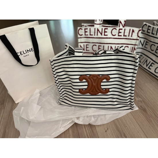 2023.10.30 230 Box free size: 39 * 30cm!! The stunning Navy Wind Tote has been launched! Celin * Shopping Bag: Soft and comfortable! Soft but very stylish!
