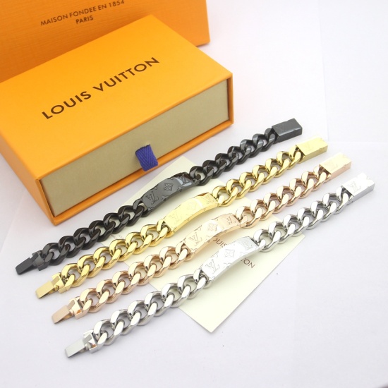 2023.07.11  Silver, Gold, Black, Rose, Gold, Top Grade Original Single Lv Bracelet is particularly good in shape, making it look very handsome and tough for both men and women. Giving gifts for personal use is very valuable. Foreign style is versatile. Ha