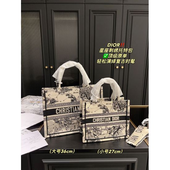 2023.10.07 Large P280 box ⚠️ Size 36.27 Small P240 with box ⚠️ Size 27.22 Dior Constellation Embroidered Tote Bag ✅ The top quality original easily interprets the retro fashionable bag shape, which is quite broad, simple and not simple without too much de