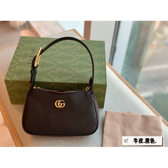 2023.09.03 190 Matching Box (Cowhide) Size: 21 * 13cmGG Mahjong Bag/Underarm Bag Simple Mini Small Underarm Capacity Not Small Oh Cowhide Quality! Very resistant to roughness!