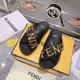20240326 FENDI Fendi's latest exclusive letter buckle sandals, imported cowhide fabric wide cross lace slippers, decorated with gold metal buckle FENDI words, the texture can be felt in the picture, water dyed cowhide padding feet! Full set of genuine pac