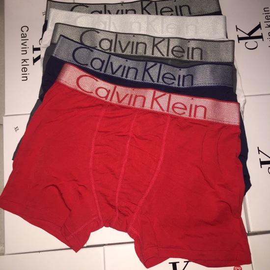 On December 22, 2024, the C * alvin K * lein CK annual best-selling underwear is available at major counters in the world's fashion capital. This underwear showcases the brand's outstanding features and is exclusively customized with imported Modal pure c