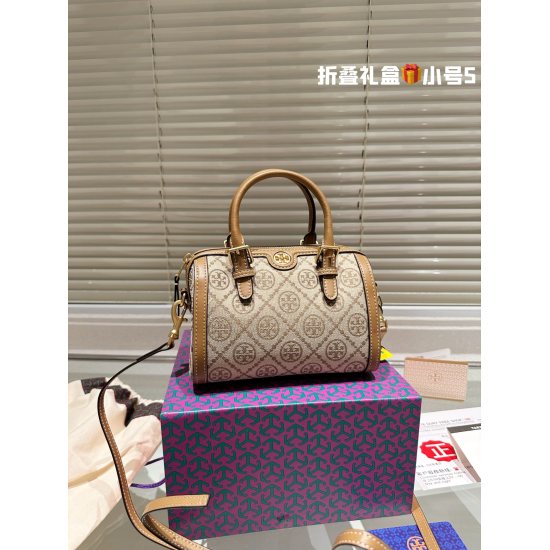 2023.11.17 Folding Gift Box P235 Tory Burch Pillow Bag - The latest design of the counter pillow bag, original single mold customization, original single hardware, imported fabric, super good texture and more wear-resistant! Liangze Hardware Colorless One