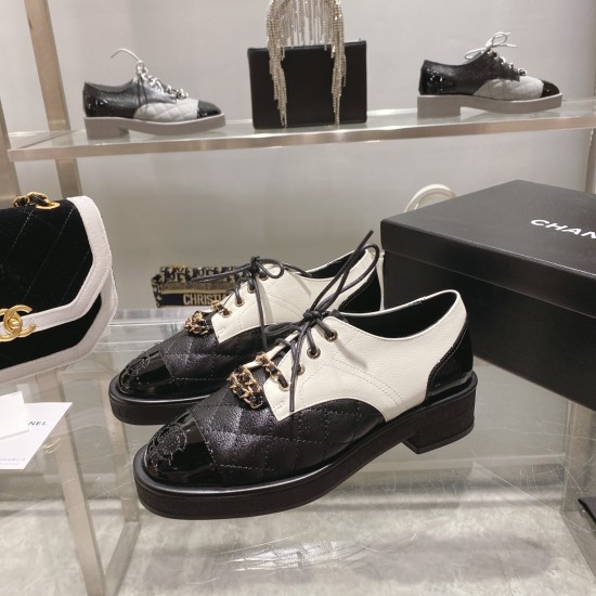 2023.11.05 P320 CHAN * l2022B Xiaoxiang Classic Lingge Double C Chain Series Exclusive and Correct Version BY1:1 Development of Xiaoxiang C Chain Lefu Shoes: Lace up Casual Shoes Loved by Popular Stars on the Internet ❤️  The classic diamond grid and chai