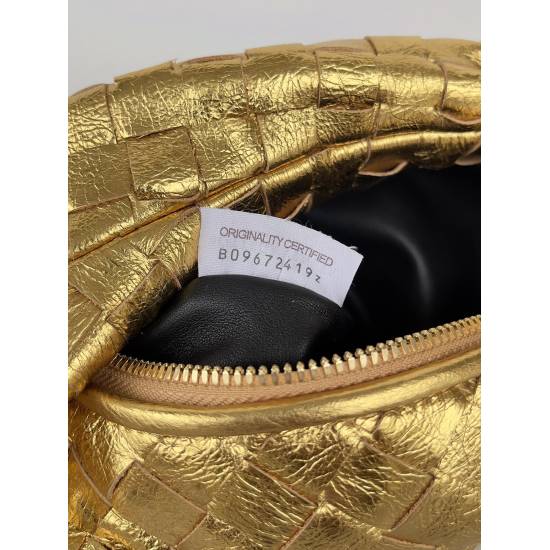 20240328 Original Order 750 Special Grade 870 New Color~Pure Gold Bottega veneta ͙.——— The latest weaving and knotting hobo is made of top-notch sheepskin leather, which is very soft and has a unique shape that is particularly practical and durable. It re