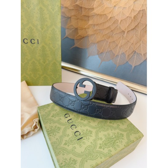 On December 14, 2023, GUCCI. The complete set of Gucci packaging is 3.8cm imported calf leather embossed, and the authentic products at the counter are perfectly replicated in a 1:1 ratio Original cowhide sole, refined from Gucci Signature leather using h