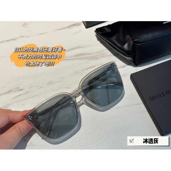 2023.09.03 185 GM's new low saturation gray with full packaging is too sharp. Does the village feel a trace of coolness? The new color of 23ss is cool and cute! Original Zeiss lenses! High clarity, wearing it immediately becomes advanced!