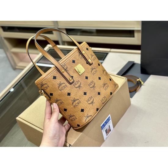 2023.09.03 180 aircraft box gift bag size: 20 * 15cm classic mcm vegetable basket original order! Qingdao! Playful and versatile, paired with a full set of high-end packaging