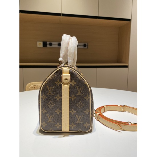2023.10.1 P280 Upgraded 25CmLV Pillow Bag Color Changing Leather SPEEDY25 Handbag The classic Monogram Canvas Nano Speedy Handbag exudes the ultimate femininity and is the ideal choice for carrying daily necessities. Size 25 * 19CM with complete packaging