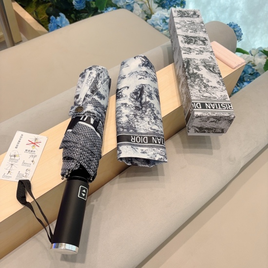 20240402 Special Approval 65 DIOR (Dior) Animal World Three fold Automatic Folding Umbrella Fashionable Original Order OEM Quality Details Exquisite Visible Quality Breaks Constant Colors Pure and Brilliant!