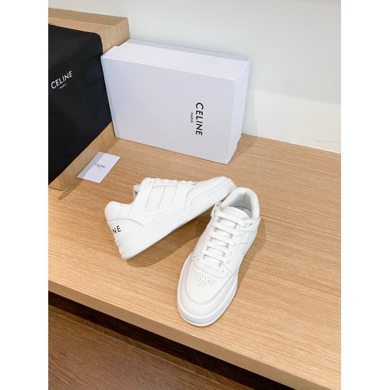 20240403 330 Celine 23ss new arrivalCT-07 Spring/Summer New Low Top Couple Sports and Casual Little White Shoes, can be worn with your eyes closed, comfortable, versatile, casual and fashionable. The panda color scheme has become the favorite of many men 