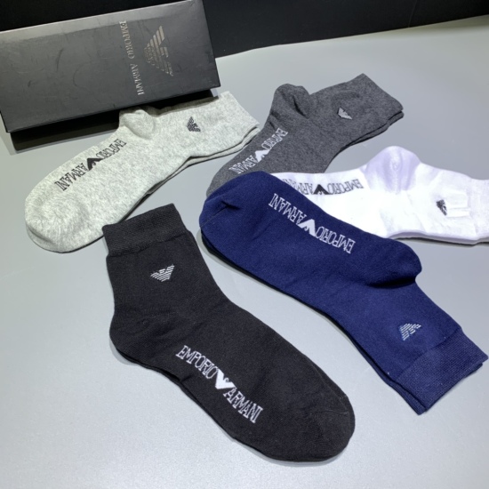 2024.01.22 EMPORIO ARMANI small and medium-sized embroidery [proud] simple and elegant, versatile pure cotton quality! Comfortable and breathable to wear [Smart] One box of 5 pairs