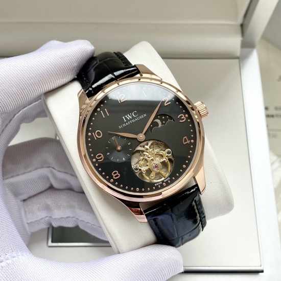 20240408 White Shell 550, Rose Gold 570. 【 Classic Retro Fashionable and Elegant 】 Wanguo-IWC Men's Watch Fully Automatic Mechanical Movement Mineral Reinforced Glass 316L Precision Steel Case Leather Strap Simple and Exquisite Business and Leisure Size: 
