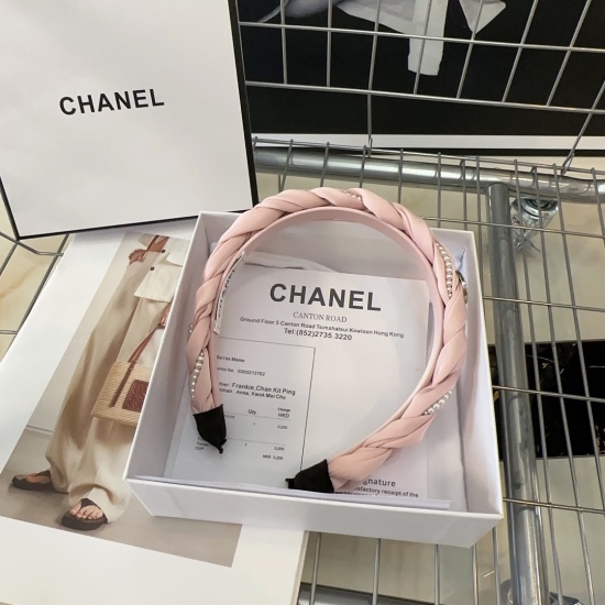220240401 P 55 comes with packaging box Chanel's latest small fragrant hair band, summer fresh collection, fashionable and trendy! A must-have for little fairies