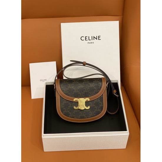 20240315 Flower Material p920 [CL Home] New Product TEEN BESACE TRIOMPHE Brilliant Cow Leather with Old Flower Material Handbag, Made of Imported Cow Leather ➕ Sheepskin lining, crossbody shoulder and back, metal TRIOPHE logo opening and closing, 3 inner 