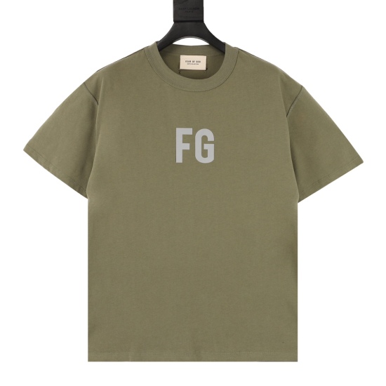 20240405 130FEAR OF GOD Season 6 Main Line FG Letter Short sleeved T-shirt Double Yarn 100% Cotton Enzyme Wash Hair Removal After Water Wash Weight at 260g All Tailored Weaving and Dyeing No Color Difference Water Slurry Printing Difference Ordinary Adhes