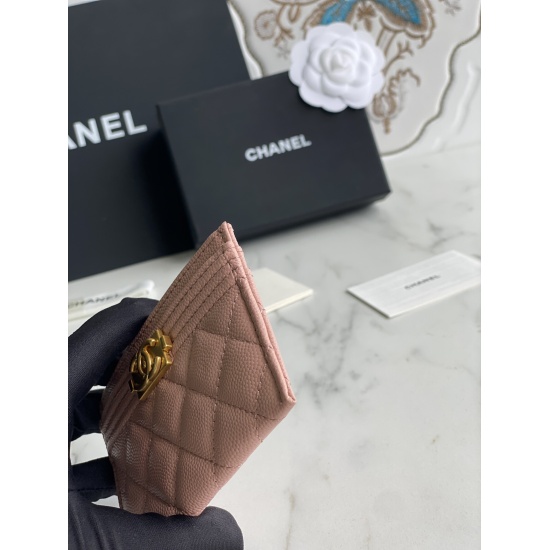 P260 [Original Order] CHANEL New Leboy Card Bag Arrived! The imported diamond pattern is very durable! The vintage gilded buckle has a very fashionable and vintage feel ❤️ This small card bag has a high cost performance ratio, and you can also put some ch