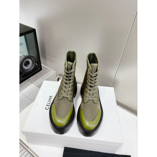 2024.01.05 270 Celine2022 Strap Boots, Celine's current cool hook style is well handled! A pair of super cool boots that are both tall and slim for small people. These shoes are all good, haha. They are made of nylon fabric, so they are lighter compared t