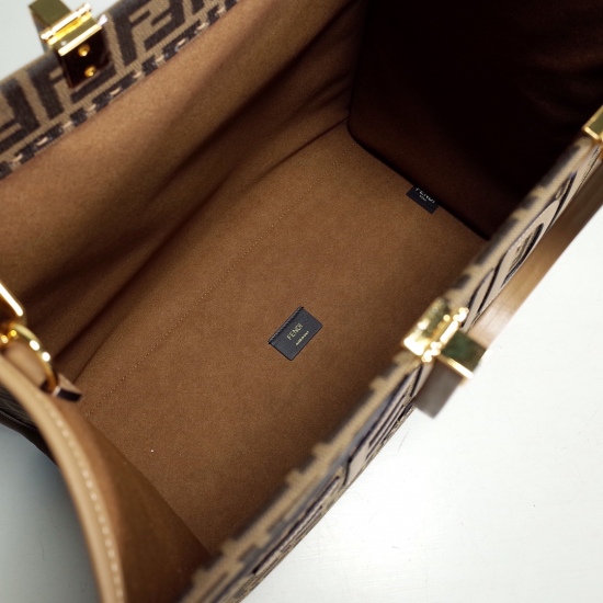 2024/03/07 p1030 [FENDI Fendi] New Sunshine fabric handbag with brown FF jacquard pattern and light brown leather FENDI ROMA lettering, featuring a hard leather handle. Featuring spacious interior compartments with light brown leather edges and gold accen