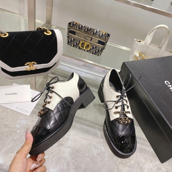 2023.11.05 P320 CHAN * l2022B Xiaoxiang Classic Lingge Double C Chain Series Exclusive and Correct Version BY1:1 Development of Xiaoxiang C Chain Lefu Shoes: Lace up Casual Shoes Loved by Popular Stars on the Internet ❤️  The classic diamond grid and chai