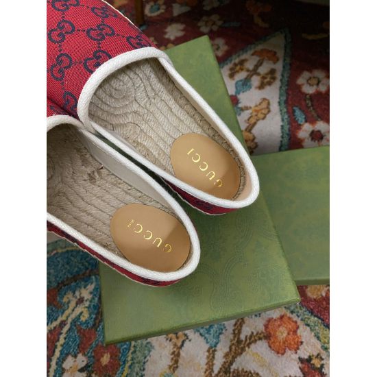 20240403 180gucci/Gucci 2023 Early Spring Rainbow Fisherman Shoes, as the brand's iconic symbol, constantly bring more novelty to individual items with innovative and unique identification elements. Each logo embodies the brand's unique historical heritag