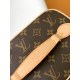 20231125 p520 Top Original LV Nine BB Makeup Bag M42265 Inspired by the iconic Nice Makeup Bag, this elegant toilet bag is a personalized choice for carrying basic beauty products. The hidden zipper pocket on the inside of the flip can store particularly 