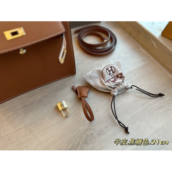 2023.10.29 275 (with box) ➕ Aircraft box size: 21 * 17cm Hermes H Home Dance Bag Kelly Danse ✔️ Authentic version can have multiple uses, especially practical, advanced, and versatile