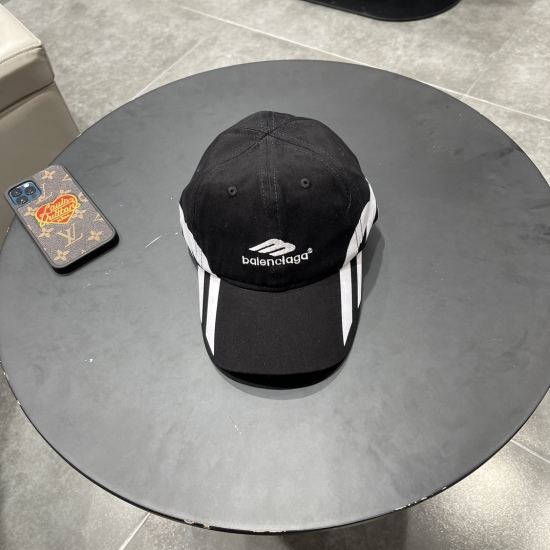 220240401 P50 BALENCIAGA new baseball cap from Balenciaga, cool color scheme, different styles for men and women to wear, the first batch to be shipped first! Paris fans must pay!