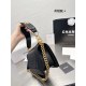 2023.10.1 P240 Folding Box Packaging Chanel leboy20ss New Product! Distinguish from others! The most prominent thing is the addition of a wide shoulder strap! Leboy can carry it by hand! Do you want to give it a try? Compared to CF, Le Boy is more rugged 