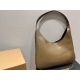 10.14 Size 39.23 Saint Laurent armpit tote bag can be sweet or salty