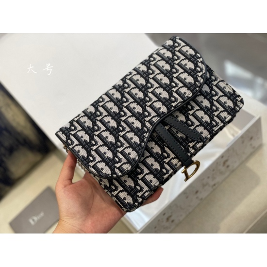 10.14 size: 22 * 15cm The most fashionable woc, Dior chain bag